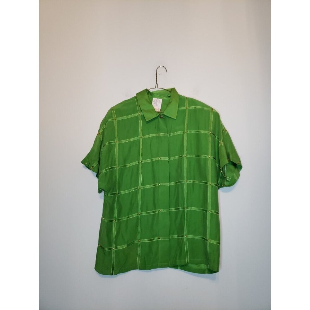 Vtg Memphis Womens S Blouse Short Sleeve Studded Green 100% Silk Hidden Button